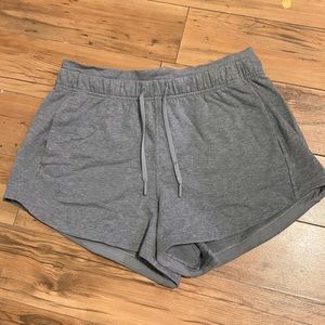 Lululemon Inner Glow Short 3" - PERFECT CONDITION!